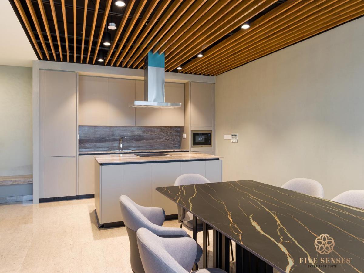 Datum Jelatek Sky Residence Klcc, Five Senses Куала-Лумпур Экстерьер фото